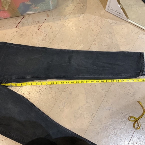 Reformation Julia High Rise Cigarette Jeans 23 - Picture 4 of 4